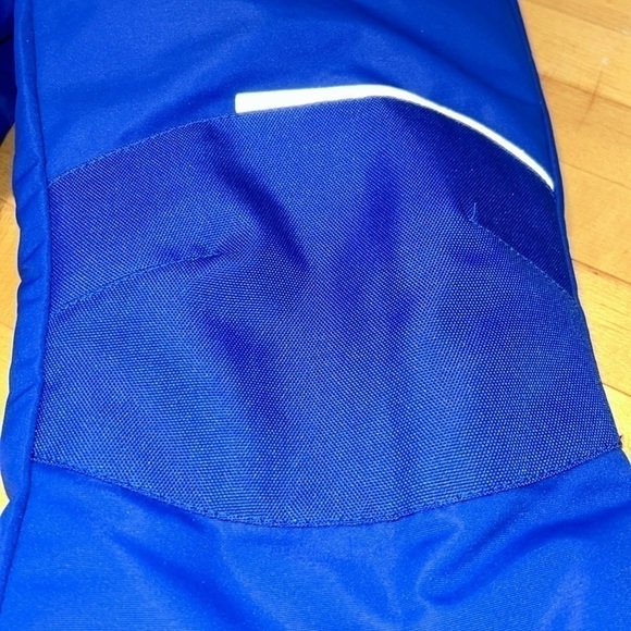 Swiss Tech Royal Blue Snowsuit Size Small (6-7) - Picture 8 of 9